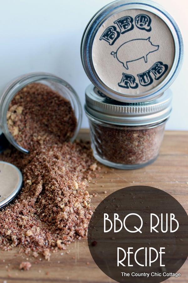 This Father's Day BBQ rub gift in a jar with be a hit with any dad! Grab the simple ingredients and mix up your own today!
