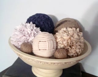 Make a decor ball from an old sweater!  A fun recycled craft idea!