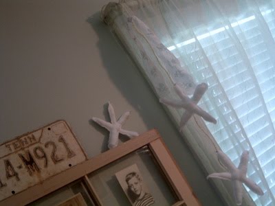 Make a shabby starfish from scrap fabric for your nautical or beach themed home!