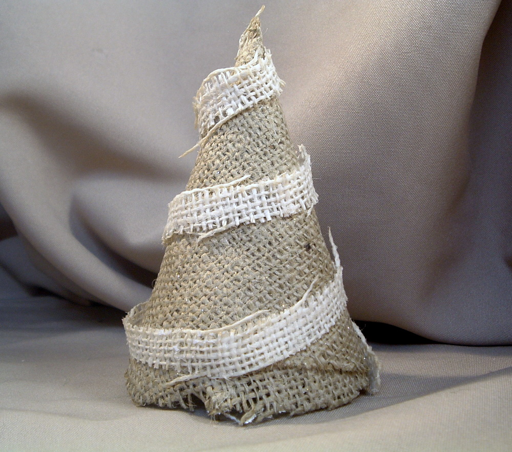 burlap christmas tree