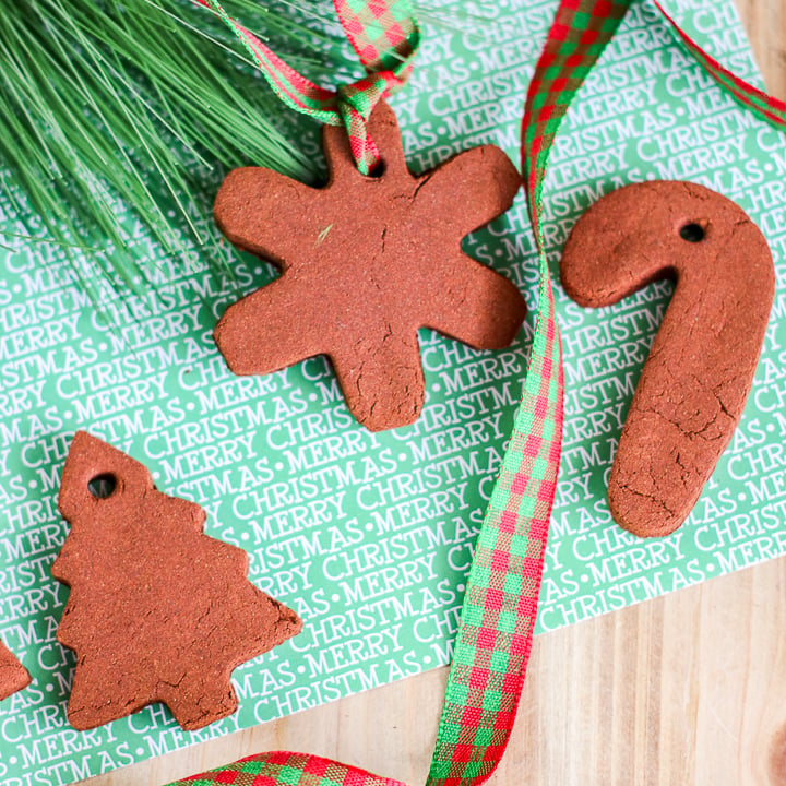 cinnamon applesauce ornaments