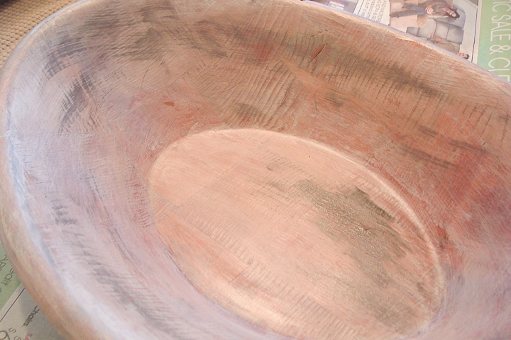 making a wooden bowl look old with paint