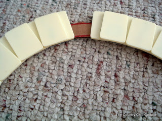 small gap on Rummikub wreath