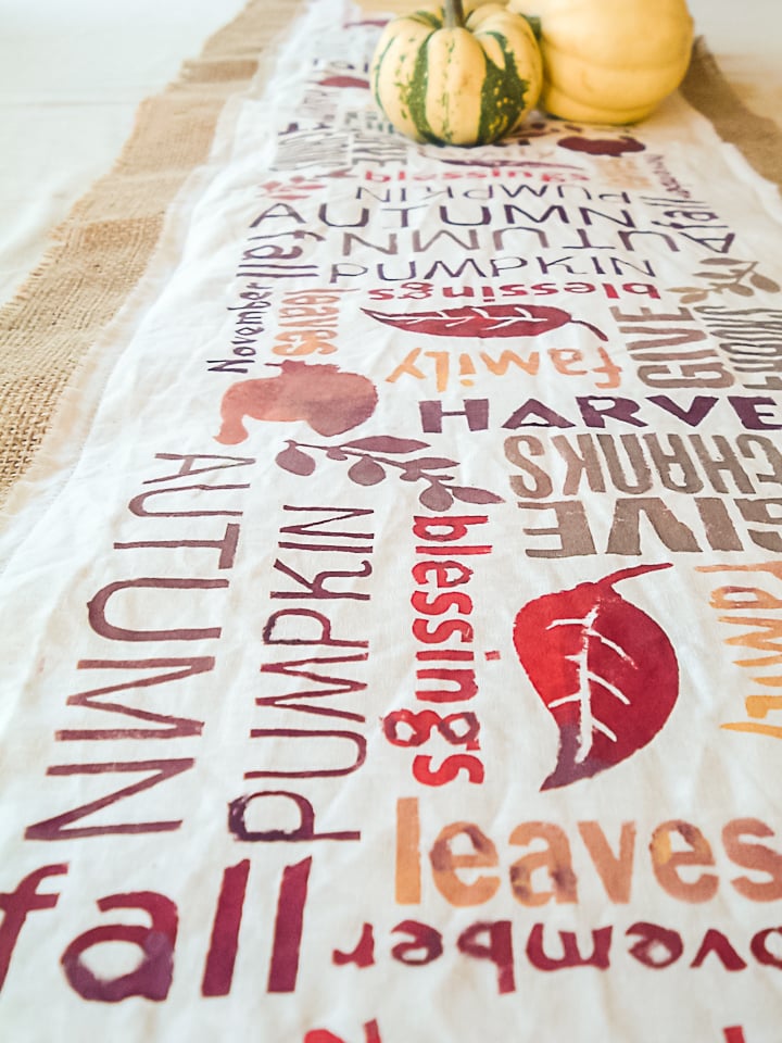 Beginner Cricut Project - Thanksgiving Table Runner