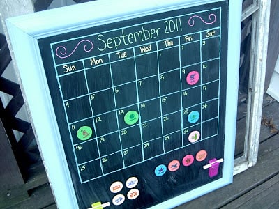 How to make your very own magnetic chalkboard calendar