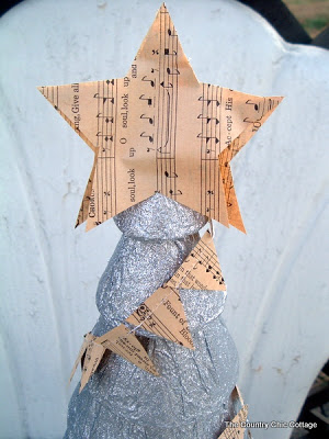 sheet music Christmas tree topper