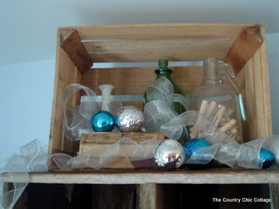 wooden crate with vintage Christmas decor