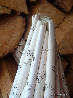 sheet music Christmas tree top