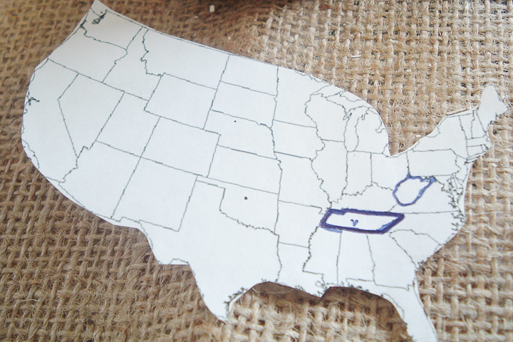 mini paper map of US