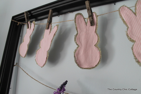 Make this rustic peeps bunny garland in minutes!