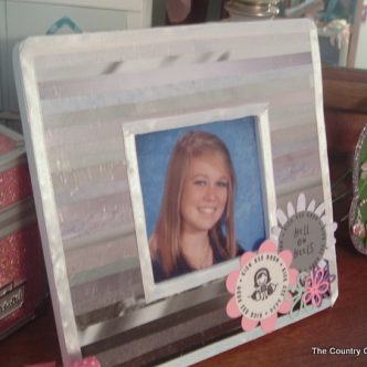 ombre picture frame from magazines