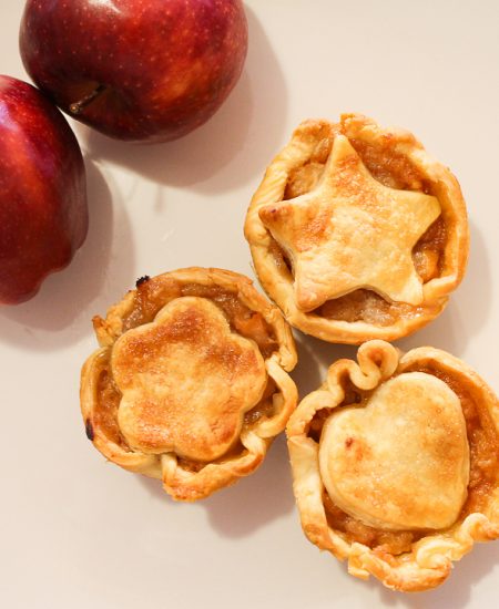 mini apple pies