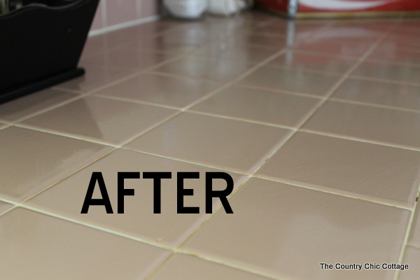 cleaning grout naturally - "after" image closeup