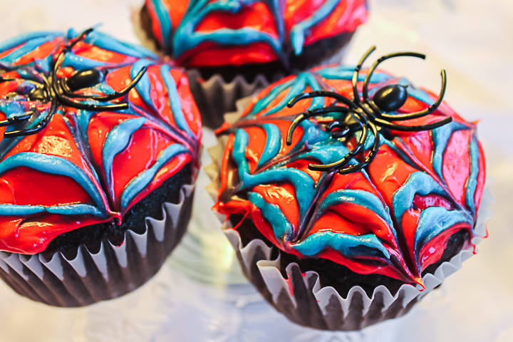 spider web cupcakes