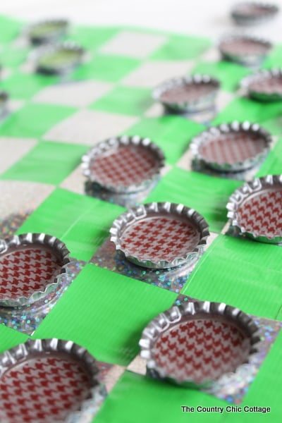 DIY Travel Bottle Cap Checkers how to make your own DIY Travel Bottle Cap Checkers