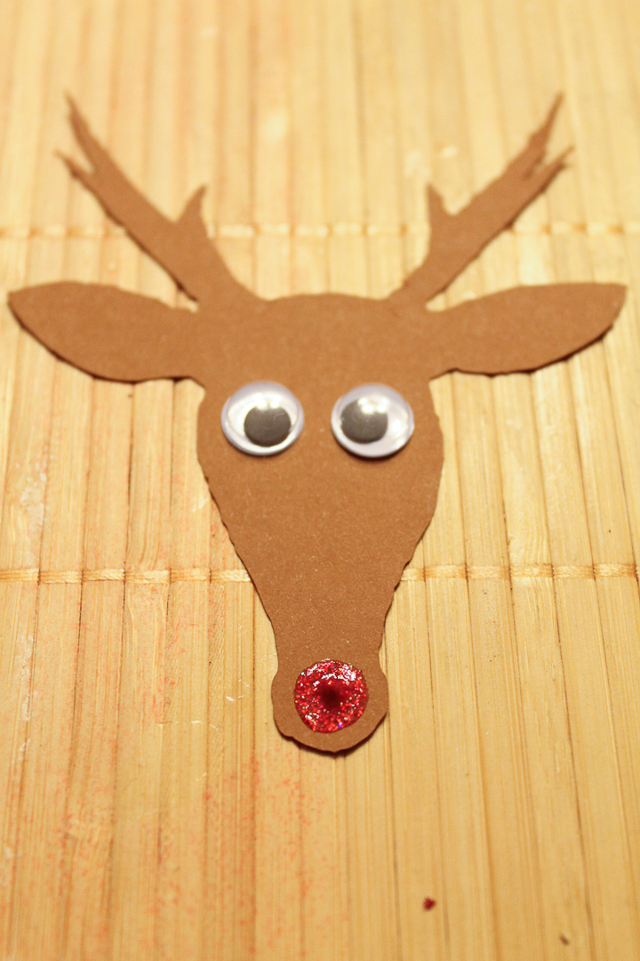 rudolph head made from paper