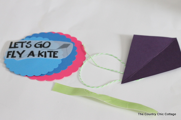 fly a kite spring wreath from socks