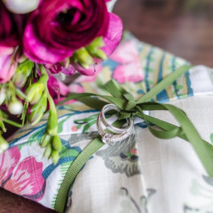 DIY Tutorial How to Make a DIY Ring Bearer Pillow by Capitol Romance