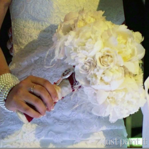 Wedding Tips From Ex-Florist by Just Paint It