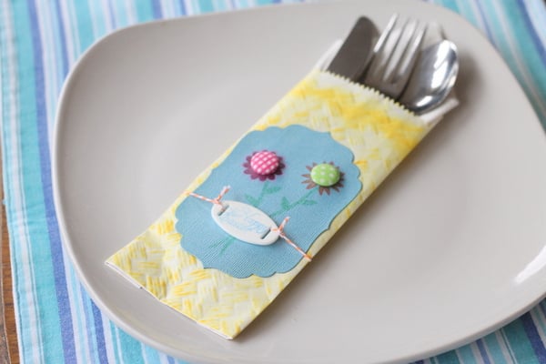 Handmade Utensil Pouch for your Easter Table from The Country Chic Cottage Handmade Utensil Pouch for your Easter Table from The Country Chic Cottage
