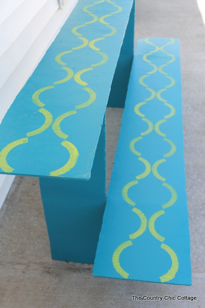 DIY Container Garden Stand that is perfect for a deck or porch. Gorgeous stenciled details! Click for the plans for build. DIY Container Garden Stand that is perfect for a deck or porch. Gorgeous stenciled details! Click for the plans for build.