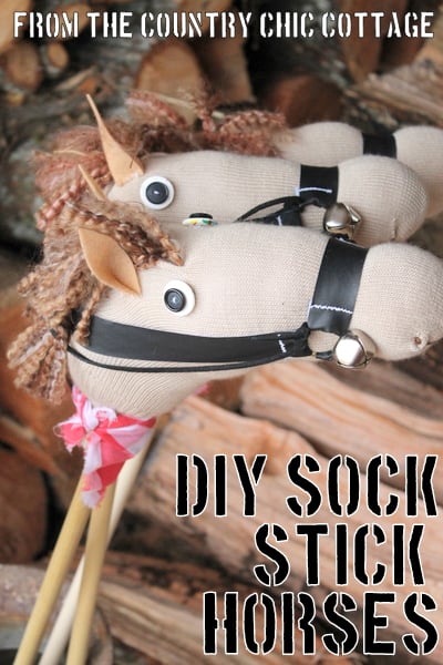These DIY sock horses are a fun party favor for a cowboy theme party