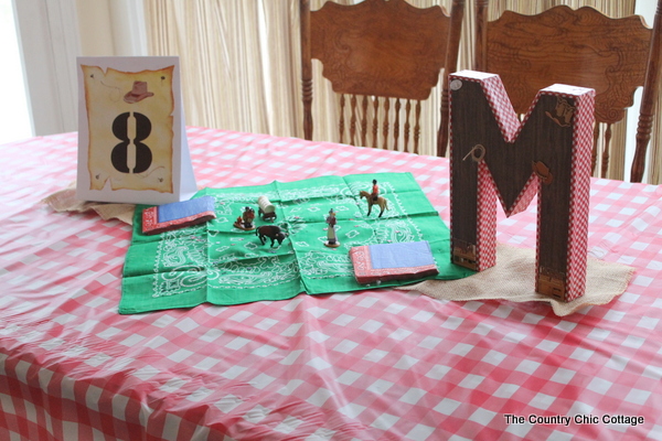 This cowboy theme birthday party is easy to set up with just a few decorations!
