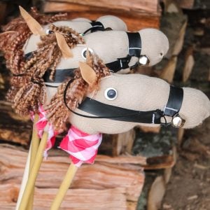 how to make a stick horse from a sock