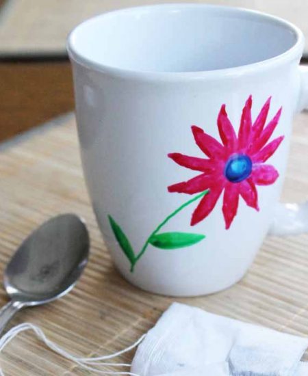 This easy handpainted mug is perfect for Mother's Day or any holiday where you need a DIY gift idea!