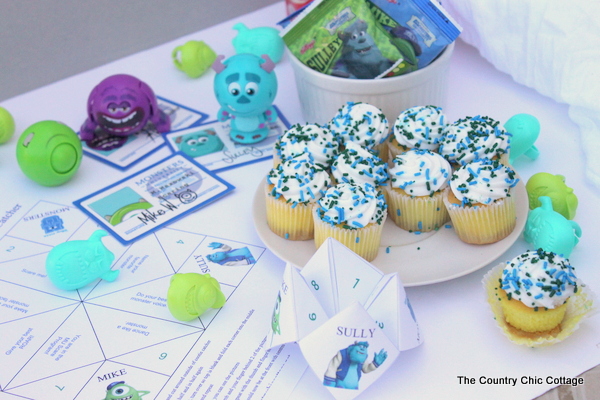 Grab your free printable Monsters University Cootie Catcher here then use it to celebrate when you go watch the new movie in theaters!