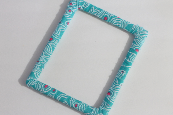 duct tape flowers wreath frame wrapped in fabric