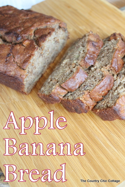 Apple Banana Bread -- add a little something to your basic banana bread with this apple banana bread recipe! One pinner says....absolutely the best banana bread I have ever had!