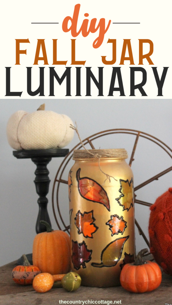 Make this fall jar luminary for your fall decor! This gorgeous mason jar craft will look amazing in your home with the candle light showing through the fall leaves! #fall #masonjar #paint #crafts #candle