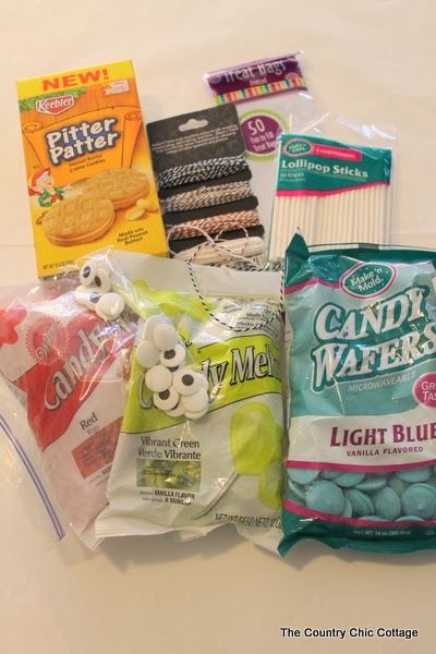 5 Minute Monsters Halloween Treat -- make these Monsters University themed Halloween treats in 5 minutes or less! halloween dessert ingredients