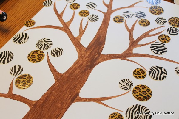 DIY Modern Tree Art -- make your own modern wall art with a few supplies! A great safari themed way to liven up any room!