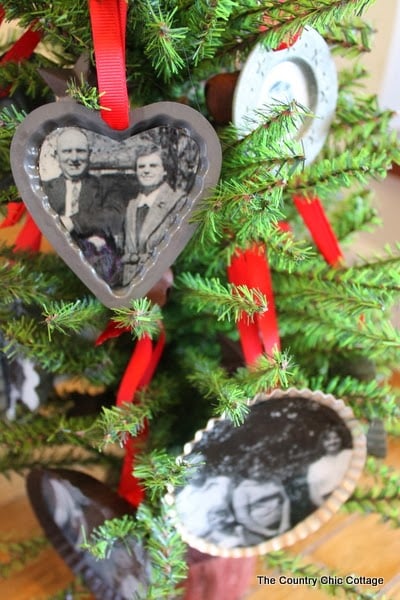 family photo ornaments on tree