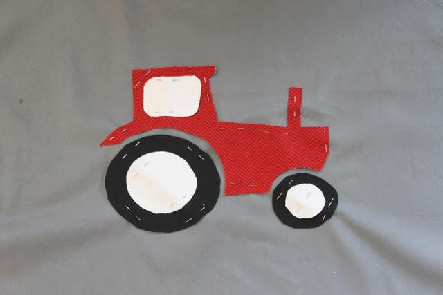 Tractor Applique Pillow -- see how to make this great pillow for your little guy! Tractor Applique Pillow -- see how to make this great pillow for your little guy!