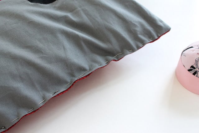 Tractor Applique Pillow -- see how to make this great pillow for your little guy! Tractor Applique Pillow -- see how to make this great pillow for your little guy!