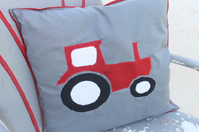 Tractor Applique Pillow -- see how to make this great pillow for your little guy! Tractor Applique Pillow -- see how to make this great pillow for your little guy!