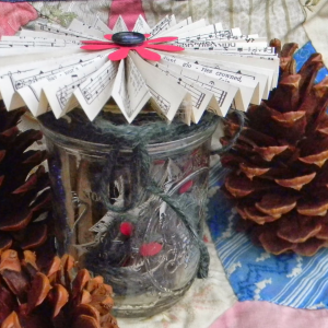 Christmas Banner in A Mason Jar Gift by Artistic Endeavors