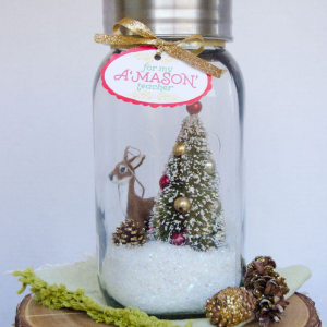 Christmas Teacher Gift Idea & FREE Printable by Love The Day