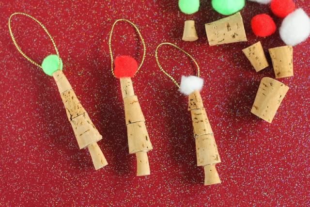 Kids Craft: Cork Tree Ornaments -- make these in just a few minutes with the kids help of course!