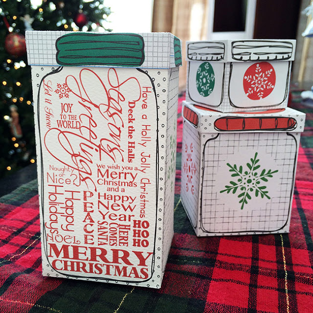 Printable Mason Jar Gift Boxes -- print and fold these FREE gift boxes to give all of your holiday gifts in style!