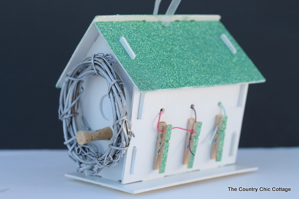 Birdhouse Twine Organizer -- take a messy bunch of twine or string and get it organized in a fun birdhouse. #krylonCHA Click to get the full instructions on how to make your own. 