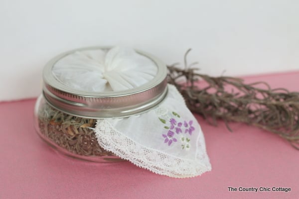 finished DIY air freshener with lavender