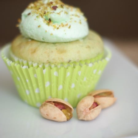 lemon pistachio cupcake