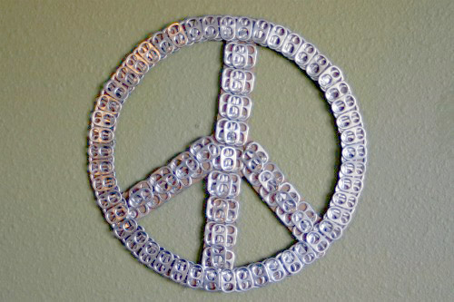 How To: Pop Top Peace Sign by Crafting A Green World © How To: Pop Top Peace Sign • Crafting a Green World Source: https://craftingagreenworld.com/articles/how-to-pop-top-peace-sign/