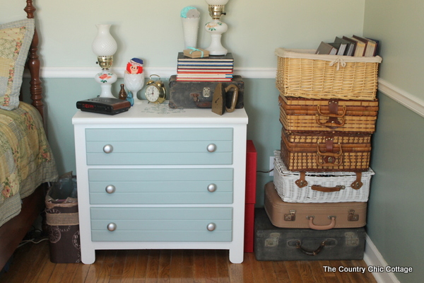 finished chalky painted nightstand 