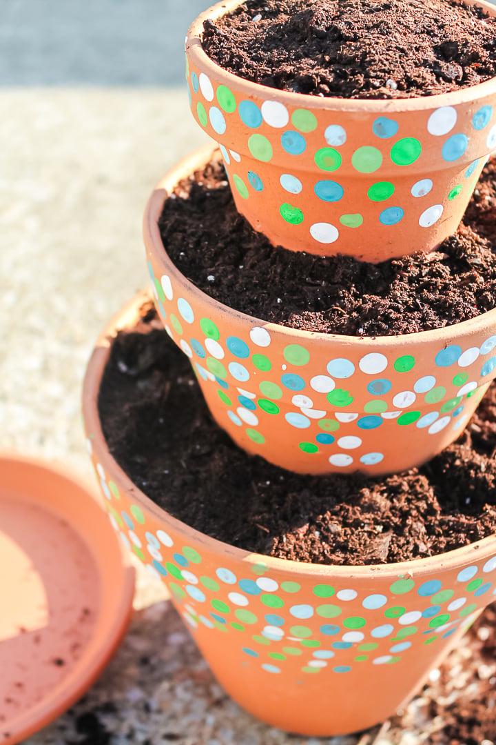 stacking planter pots