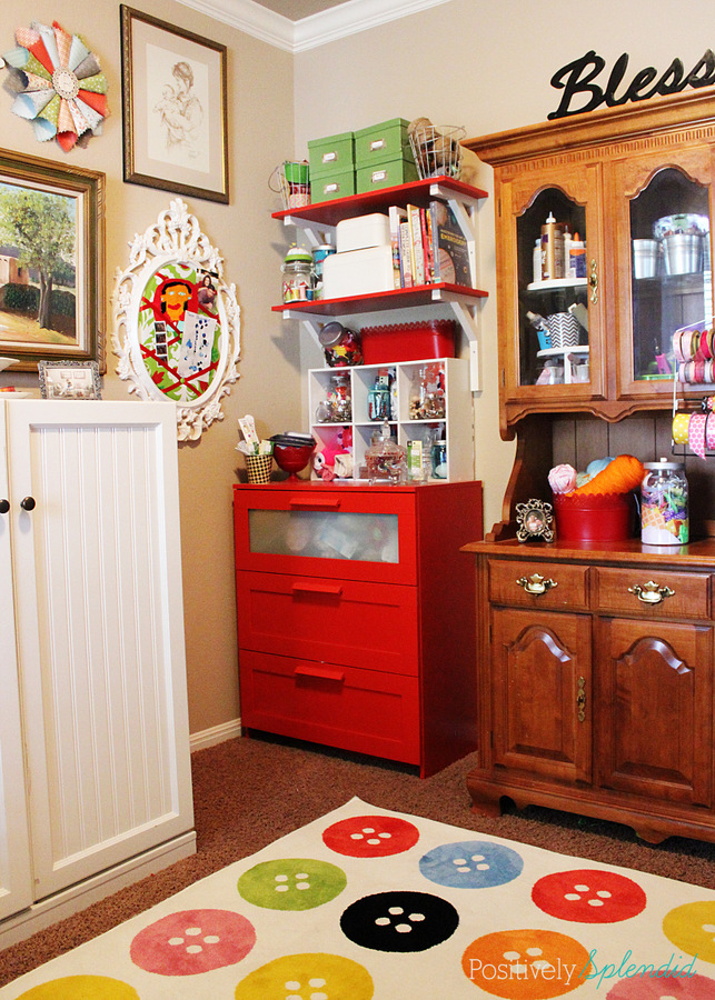 Organized Craft Room Tours -- tours of fabulous craft rooms with tons of ideas for organization.